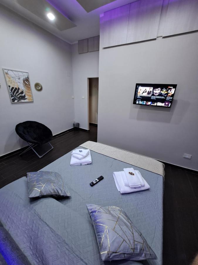 Aircraft Services Rooms Napoli Bagian luar foto