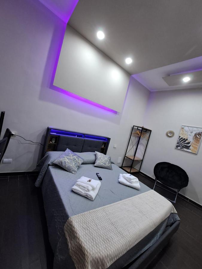 Aircraft Services Rooms Napoli Bagian luar foto