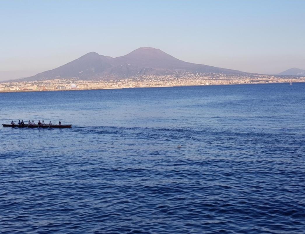 Aircraft Services Rooms Napoli Bagian luar foto