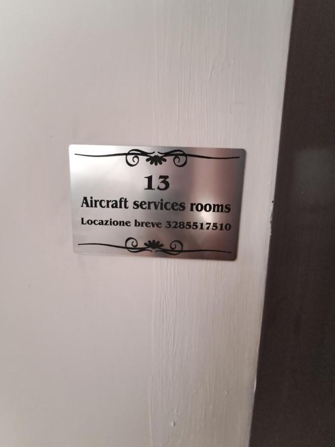 Aircraft Services Rooms Napoli Bagian luar foto