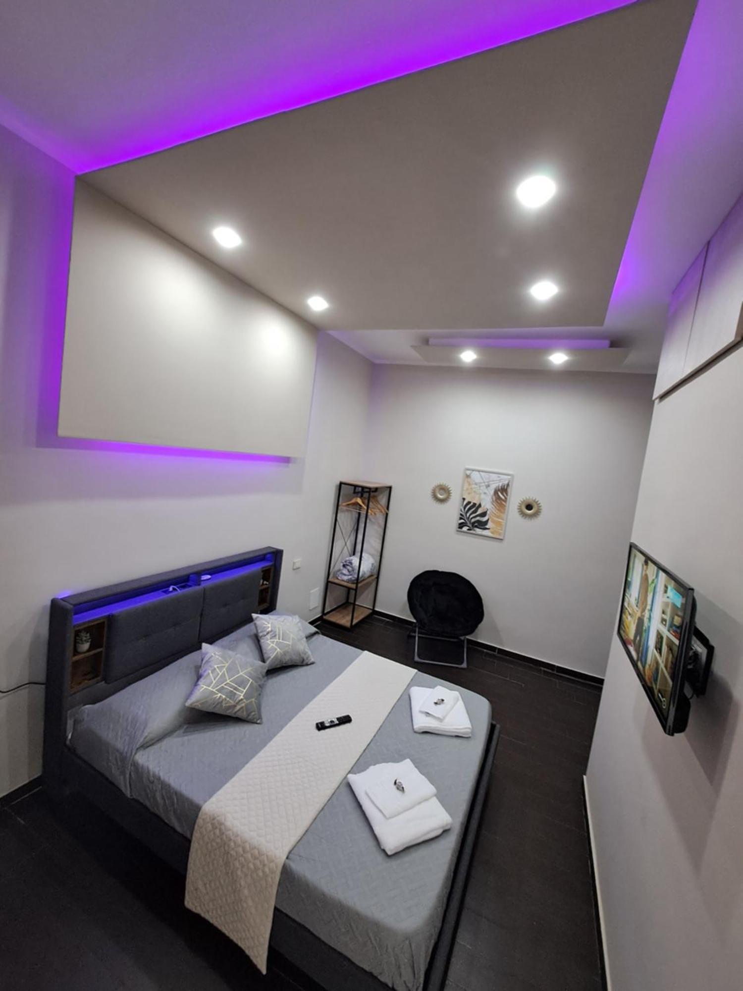 Aircraft Services Rooms Napoli Bagian luar foto