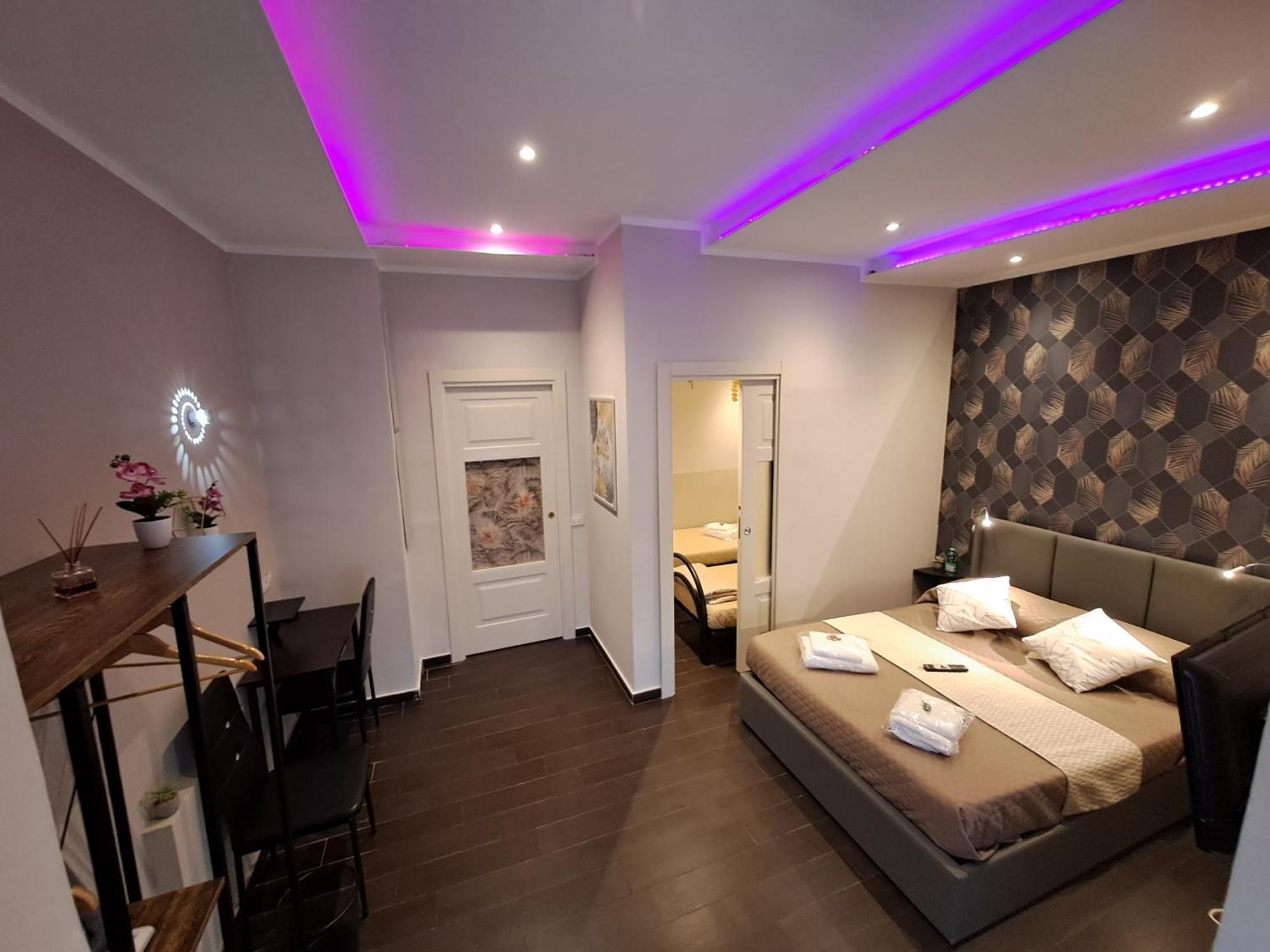 Aircraft Services Rooms Napoli Bagian luar foto