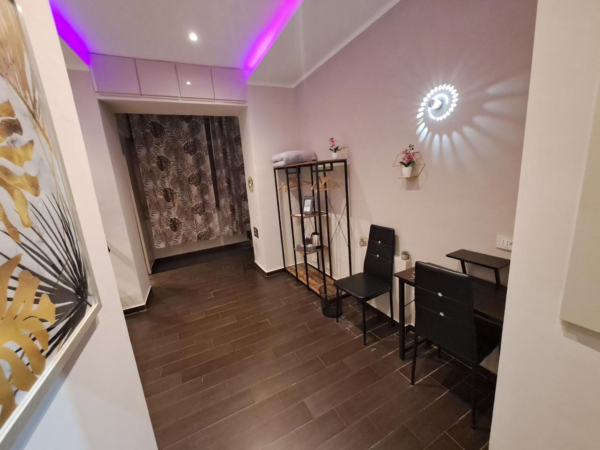 Aircraft Services Rooms Napoli Bagian luar foto